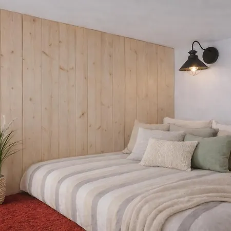 Giedres Old Town * 考纳斯