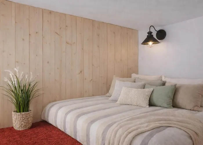 Giedres Old Town * 考纳斯